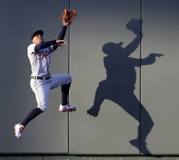 leonys-martin-31cd79394ffec1ed